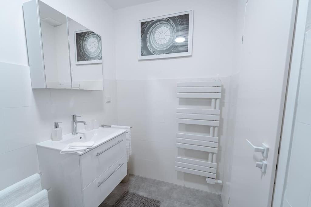 Zentral Gelegenes Appartment Haan Esterno foto